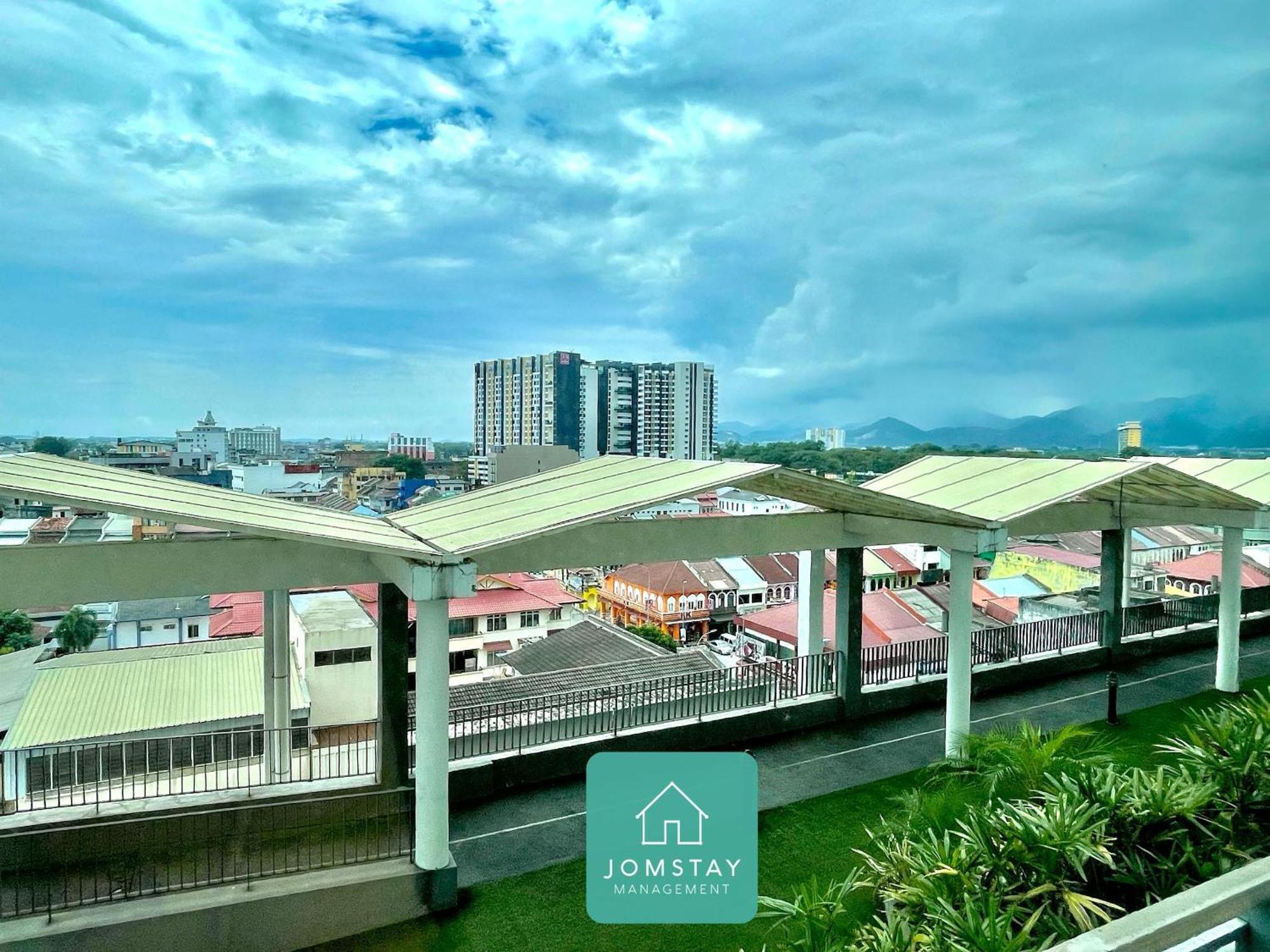 Jomstay Octagon Palm Suites Ipoh Exterior foto